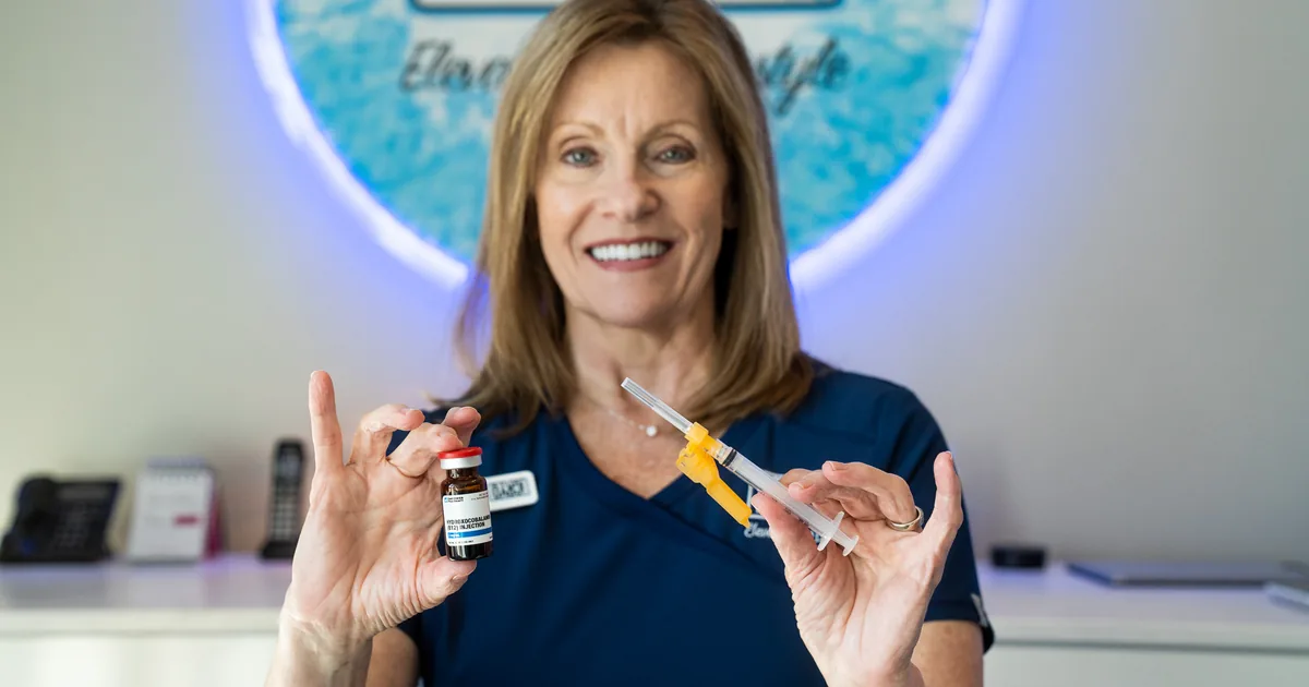 Quick IM vitamin shot injection at iCRYO St. Johns, FL