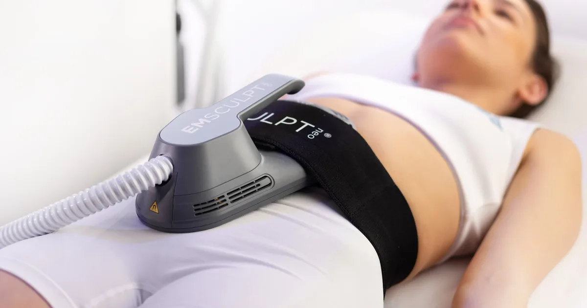 Postpartum mom considering EMSCULPT NEO core sculpting at iCRYO St. Johns