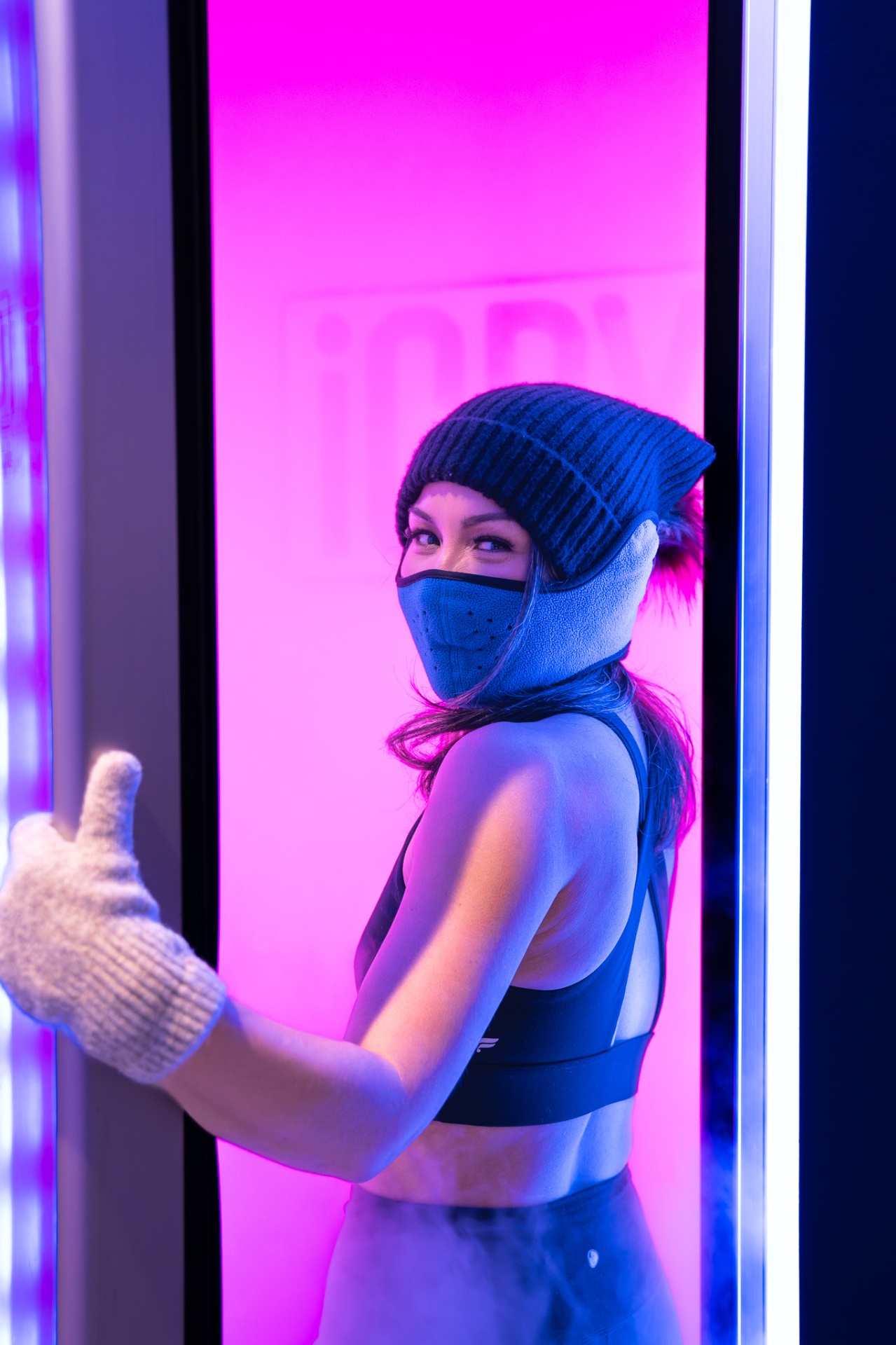 iCRYO St Johns guest geared up inside the cryo chamber